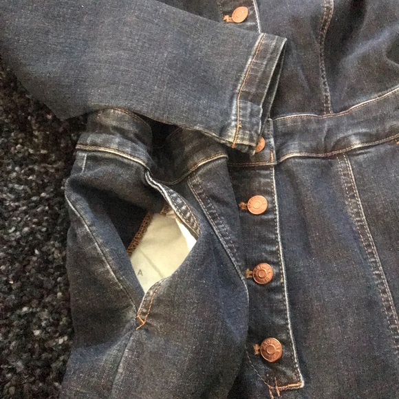 Madewell - Picture 3 of 7